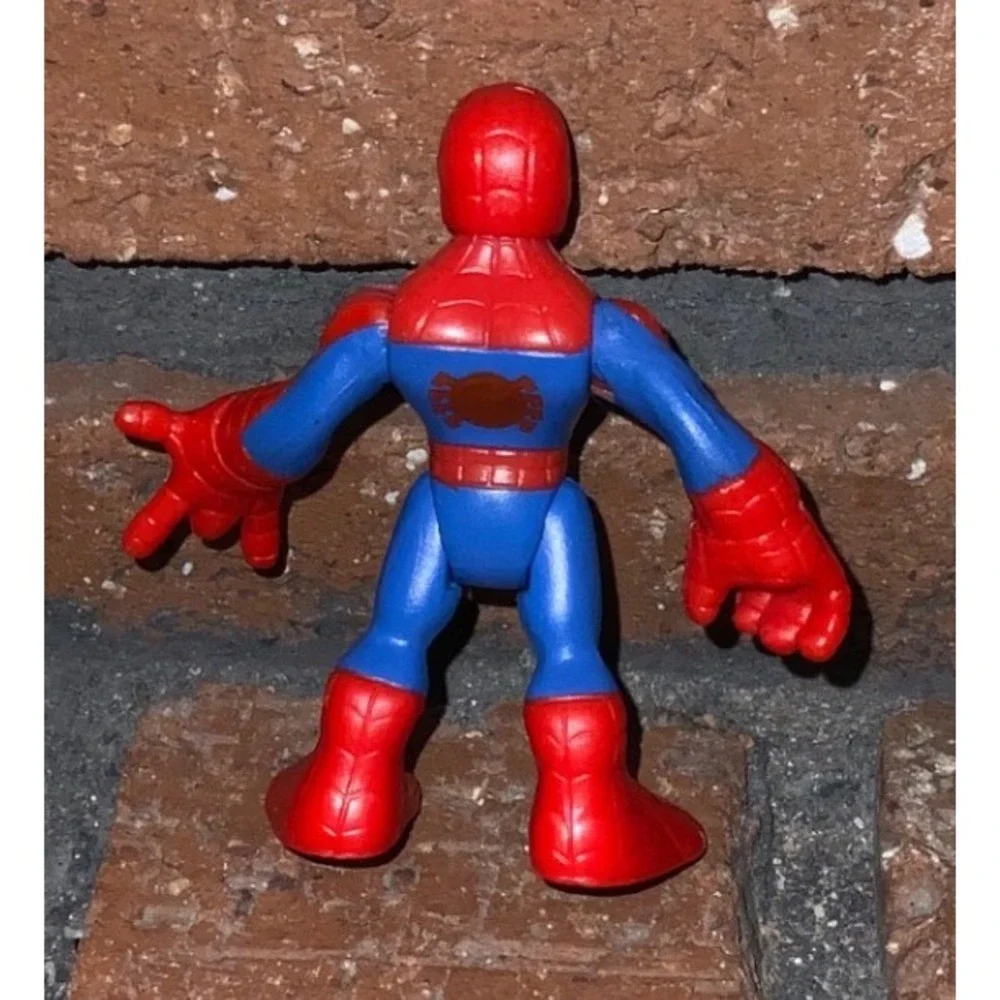 Playskool Marvel Super Hero Adventures Spider-Man 2.5 Inch Action Figure Toy